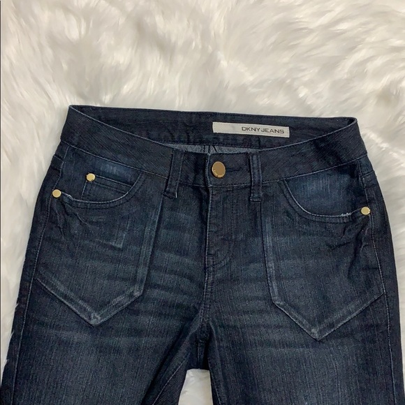 DKNY Jeans size 6 flare. - Picture 2 of 5